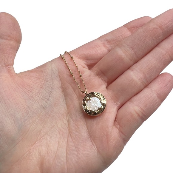 New Round Pearl Pendant Gold Tone Mini Ball Bead Necklace - Picture 5 of 9